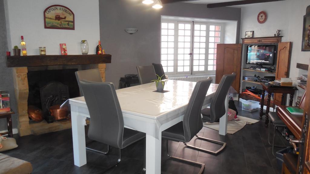 Logis Hotel Restaurant Des Voyageurs Pont-de-Salars المظهر الخارجي الصورة