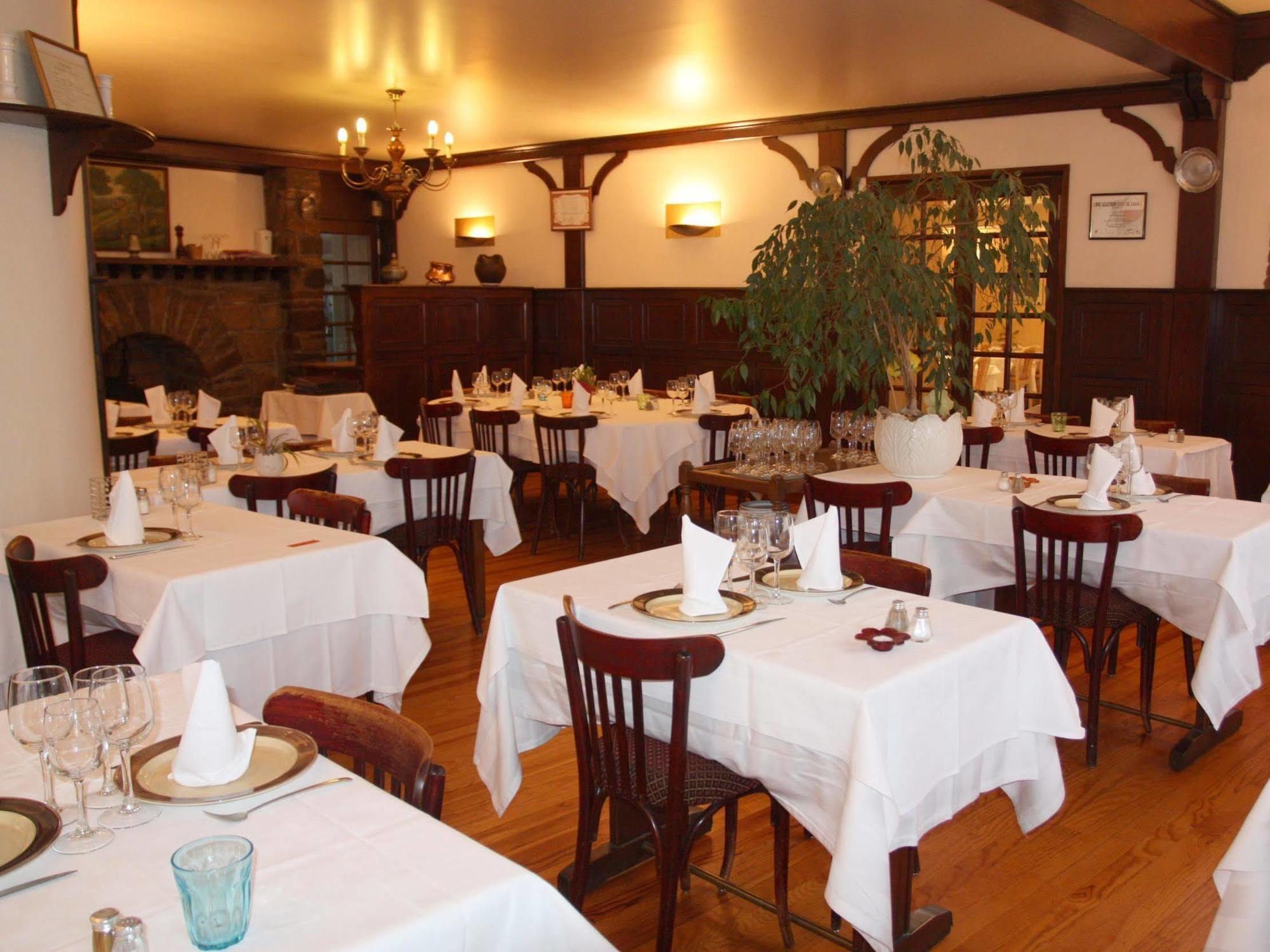 Logis Hotel Restaurant Des Voyageurs Pont-de-Salars المظهر الخارجي الصورة